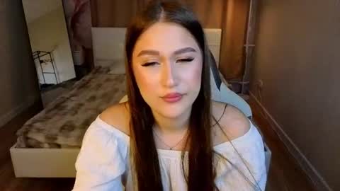 Lexy Gilbert online show from 28, 7, 2026