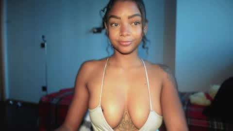 LEXY - Independent account online show from 22, 4, 2026