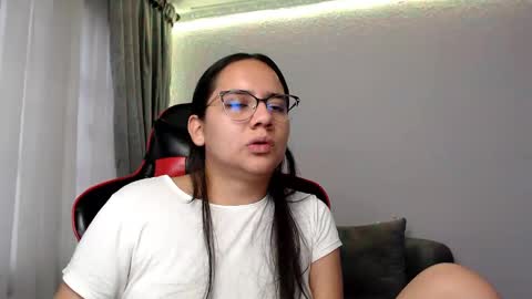 Snapshot of lexydavis chatting on 3, 12, 2024 Lexy Davis online show from 3, 12, 2024