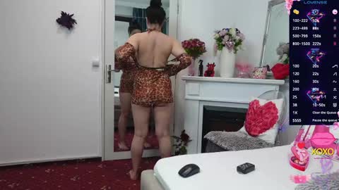 Adina  online show from 24, 4, 2026