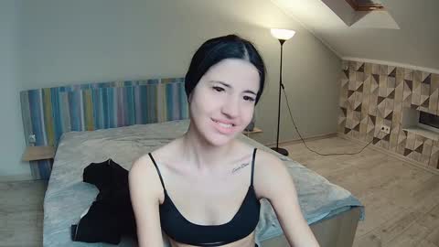 lexyswett online show from 7, 1, 2025