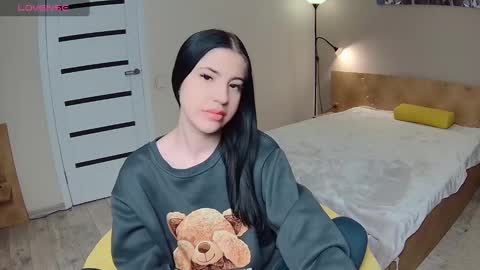 lexyswett online show from 5, 2, 2025