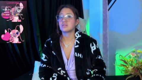   online show from 10, 1, 2025