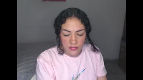 leylapregnant online show from 23, 9, 2025