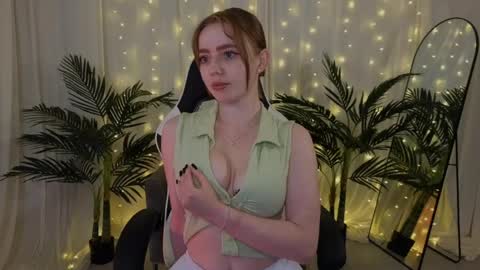 Linda my FANSLY  red fury online show from 28, 4, 2026