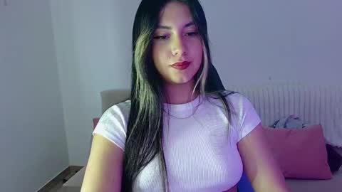 Lia  online show from 1, 5, 2026