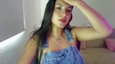 Lia  online show from 18, 7, 2026