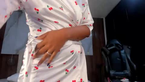 lia_16_ online show from 25, 4, 2026