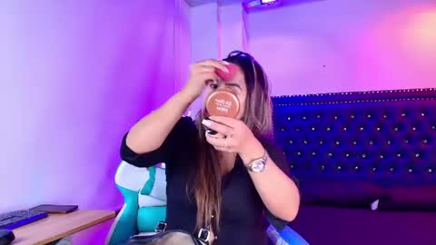 Lia  online show from 29, 7, 2026