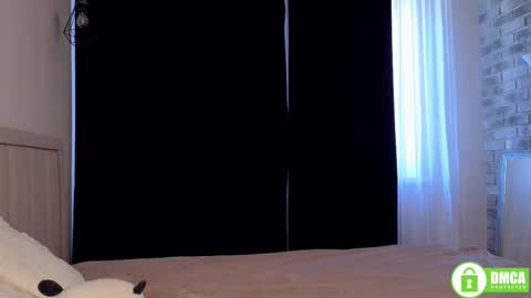 Snapshot of lia_flores chatting on 1, 10, 2025 Lia online show from 1, 10, 2025