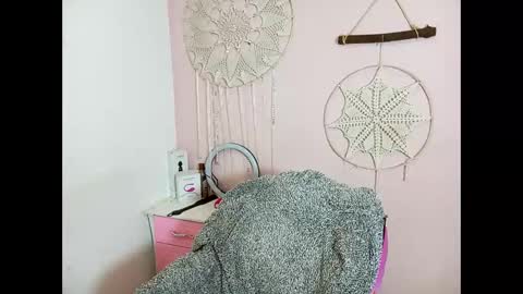 Snapshot of lia_hottie chatting on 2, 12, 2024 Lia online show from 2, 12, 2024