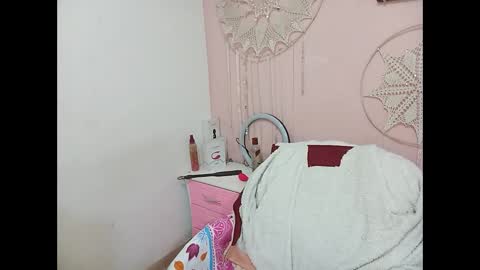 Snapshot of lia_hottie chatting on 10, 12, 2024 Lia online show from 10, 12, 2024