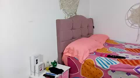 Snapshot of lia_hottie chatting on 12, 7, 2026 Lia online show from 12, 7, 2026