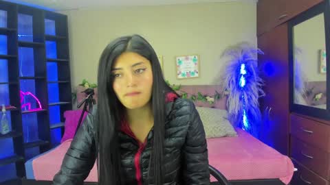 lia online show from 24, 1, 2025