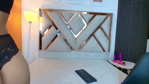 Snapshot of lia_roseh chatting on 30, 9, 2025 lia_roseh online show from 30, 9, 2025