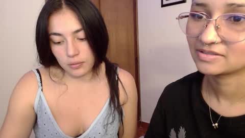 lia_sexycam online show from 12, 1, 2026