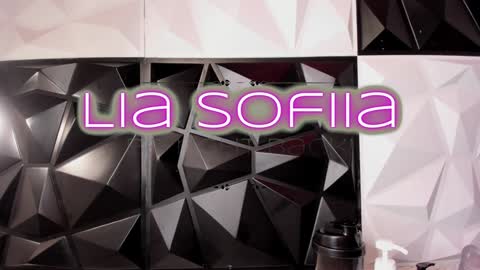 lia_sofiia online show from 1, 1, 2025