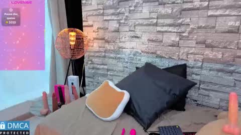 lia summer1 online show from 19, 11, 2025