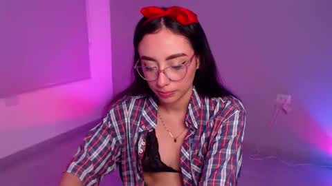 Snapshot of liaa_cute_ chatting on 14, 12, 2025 lia online show from 14, 12, 2025