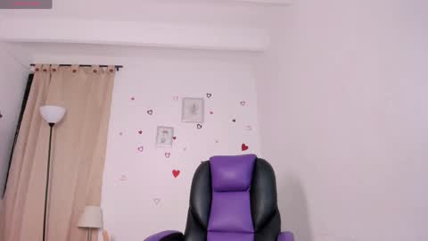 liaa moretzz online show from 25, 4, 2026