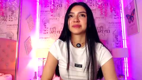 Snapshot of liabunny_ chatting on 6, 7, 2026 Lia 3 online show from 6, 7, 2026