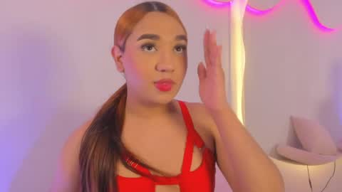 La  online show from 28, 4, 2026