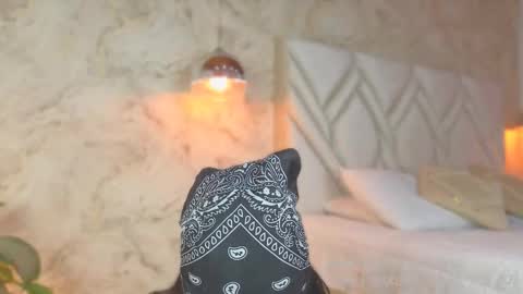 Lia Cox online show from 6, 3, 2025