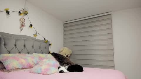 Snapshot of liahkimi chatting on 10, 3, 2025 Lia online show from 10, 3, 2025