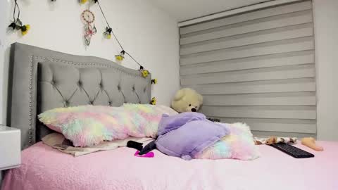 Snapshot of liahkimi chatting on 11, 3, 2025 Lia online show from 11, 3, 2025