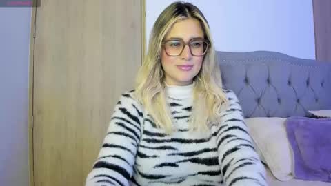 Snapshot of liahkimi chatting on 27, 9, 2025 Lia online show from 27, 9, 2025