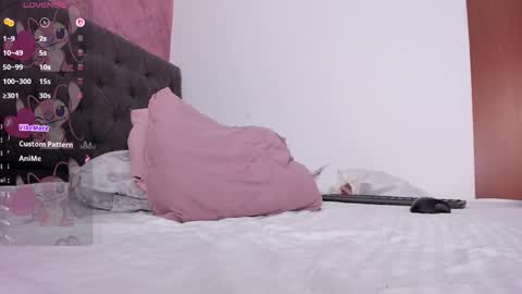 Lia online show from 9, 9, 2025