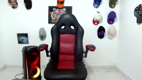 Andres online show from 10, 5, 2026
