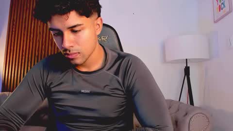 Liam Collins online show from 3, 11, 2025