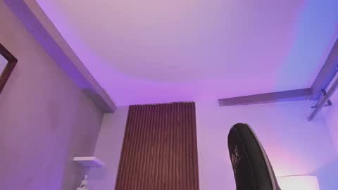 Liam Collins online show from 1, 2, 2026