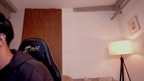 Liam Collins online show from 27, 4, 2026