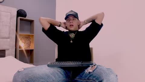 Liam  online show from 5, 6, 2026