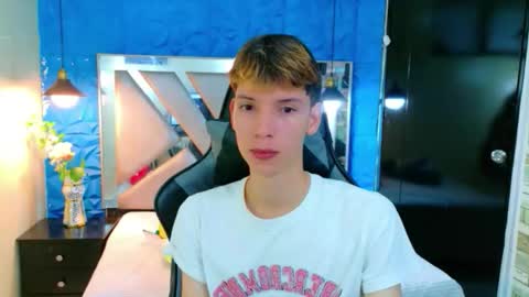 liam_green1 online show from 12, 3, 2026