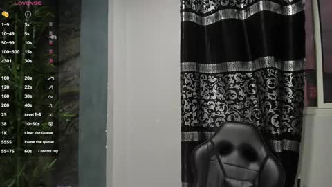 LIAM KLEIN online show from 7, 1, 2025