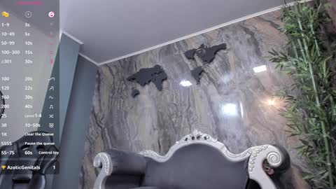 LIAM KLEIN online show from 8, 1, 2025