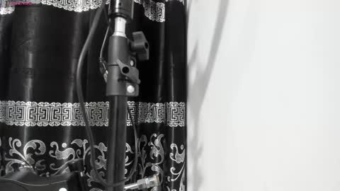 LIAM KLEIN online show from 10, 3, 2025