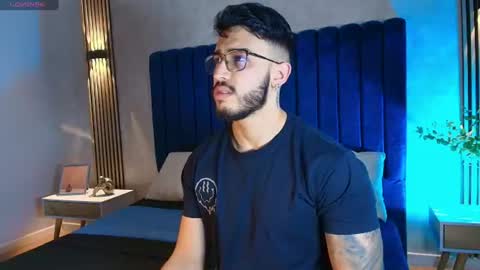 LIAM KLEIN online show from 23, 7, 2026