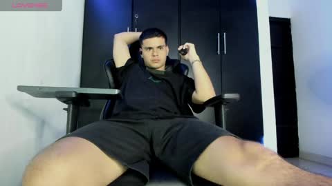 Snapshot of liam_mateo_ chatting on 21, 5, 2026 Liam online show from 21, 5, 2026