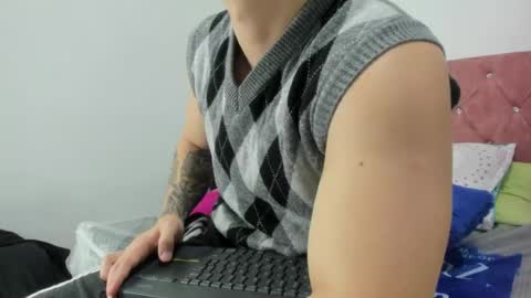 Call me Lian online show from 12, 6, 2026