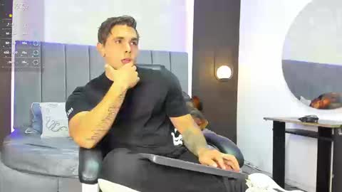 Liam online show from 8, 9, 2025