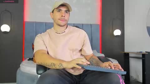 Liam online show from 17, 2, 2026