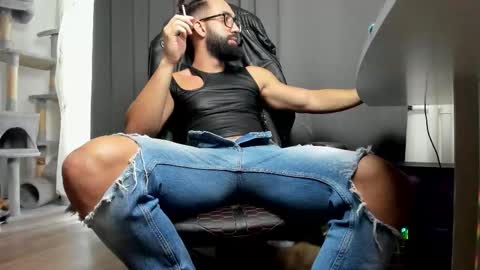 Liam online show from 22, 10, 2025