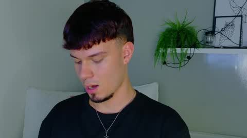 Liam Thunder online show from 6, 10, 2025