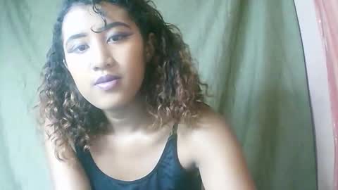 Snapshot of liana9794 chatting on 9, 5, 2026 Liana9794 online show from 9, 5, 2026