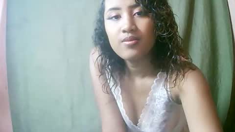 Snapshot of liana9794 chatting on 18, 5, 2026 Liana9794 online show from 18, 5, 2026