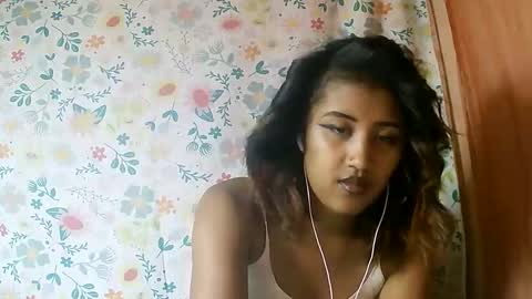 Snapshot of liana9794 chatting on 6, 6, 2026 Liana9794 online show from 6, 6, 2026